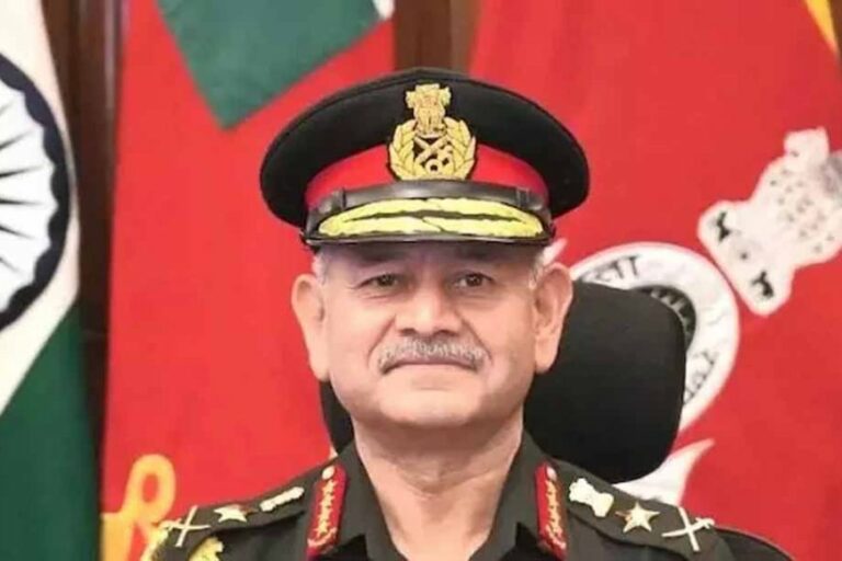 सेना प्रमुख जरनल उपेंद्र द्विवेदी ने कहा& मणिपुर दौरे का मुख्य उद्देश्य राज्य में विश्वास, शांति और सौहार्द सुनिश्चित करना है