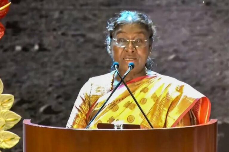 ‘कोई भी सभ्य समाज बेटियों को अत्याचारों का शिकार नहीं होने दे सकता’, कोलकाता मामले पर बोलीं राष्ट्रपति