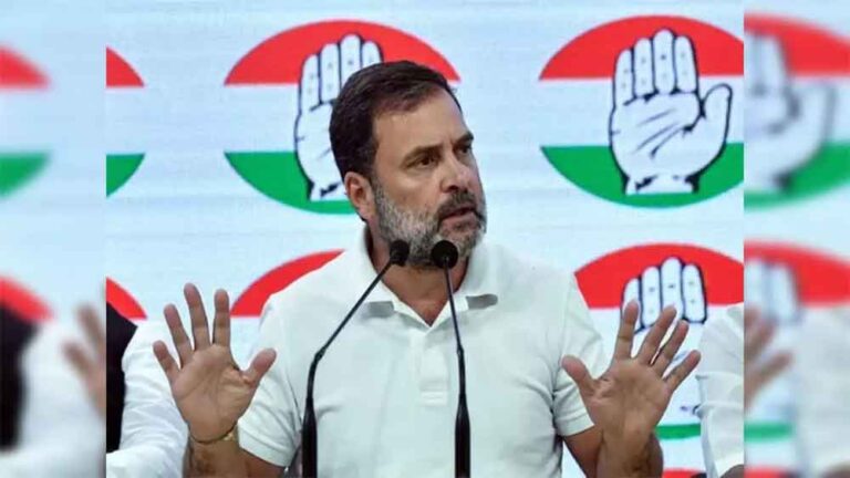‘राजनीति में समानता और न्याय के लिए महिलाओं की जरूरत’: राहुल गांधी