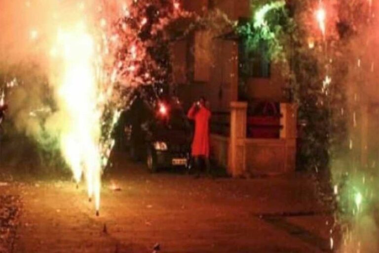 दिल्ली में प्रदूषण की समस्या से निपटने के लिए इस साल भी पटाखों पर प्रतिबंध, 1 जनवरी 2025 तक लागू रहेगा बैन