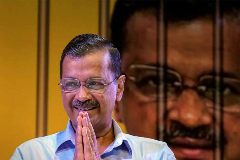 सुप्रीम कोर्ट कल मुख्यमंत्री केजरीवाल की जमानत याचिकाओं पर फैसला सुनाएगा, जिसमें उन्होंने गिरफ्तारी को चुनौती दी