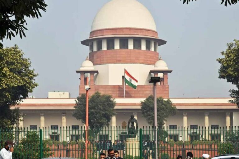 सुप्रीम कोर्ट ने उसके आदेश की अनदेखी करने को लेकर पंजाब और हरियाणा हाईकोर्ट को कड़ी फटकार लगाई