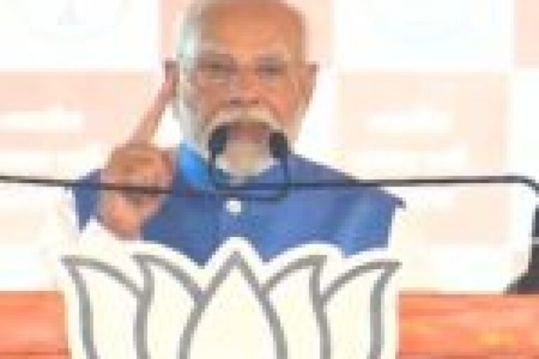 सोनीपत: कांग्रेस का शाही परिवार देश का सबसे भ्रष्ट परिवार है, हरियाणा को दलालों के हवाले कर दिया था: प्रधानमंत्री मोदी