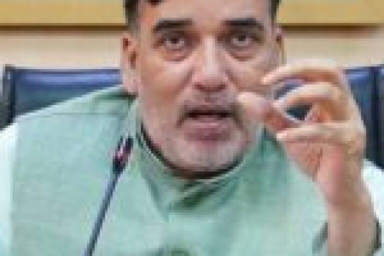 मंत्री गोपाल राय ने बताया आज से ही प्रदूषण के खिलाफ जंग शुरू, थमेगा प्रदूषण का कहर