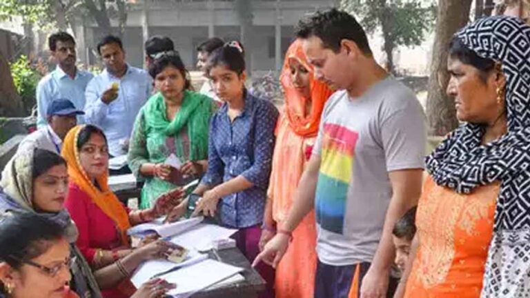 हरियाणा में आज हो रही वोटिंग, शाम को एग्जिट पोल के नतीजे, 8 अक्टूबर को साफ हो जाएगी तस्वीर, हर अपडेट
