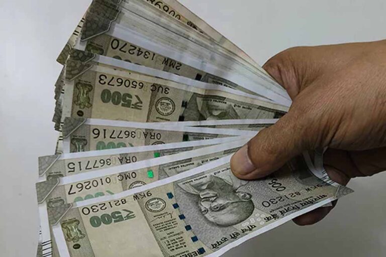 केंद्र सरकार ने रेलवे कर्मचारियों सौगात का ऐलान किया, दिवाली 78 दिनों का बोनस