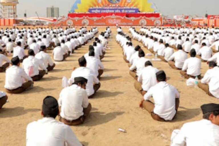 दशहरा पर्व: RSS के जुलूस के दौरान तनाव, अल्पसंख्यक समुदाय ने की नारेबाजी; पुलिस ने दो मामले दर्ज किए