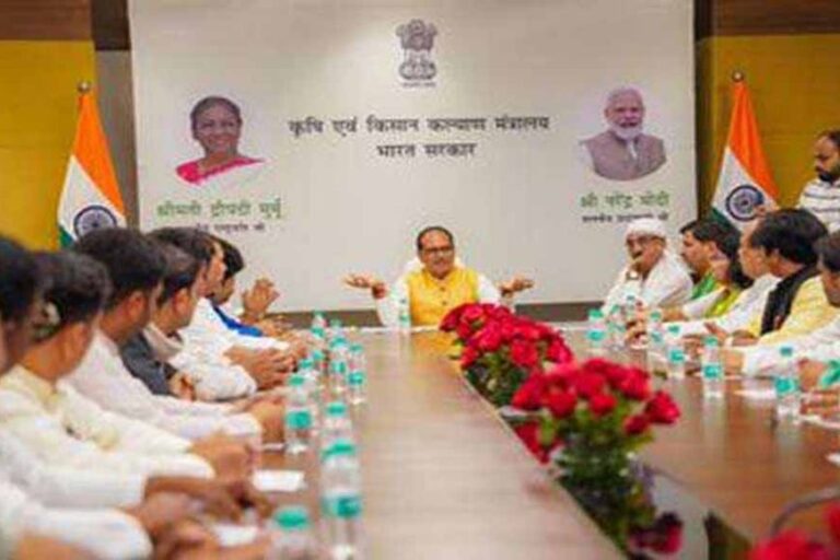केंद्रीय कृषि मंत्री शिवराज सिंह चौहान ने कहा& छोटे किसानों के लिए कृषि को लाभकारी बनाने पर जोर दिया जाएगा