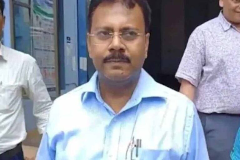 सीबीआई जांच के घेरे में संदीप घोष के विश्वासपात्र डॉक्टरों की शैक्षणिक योग्यता