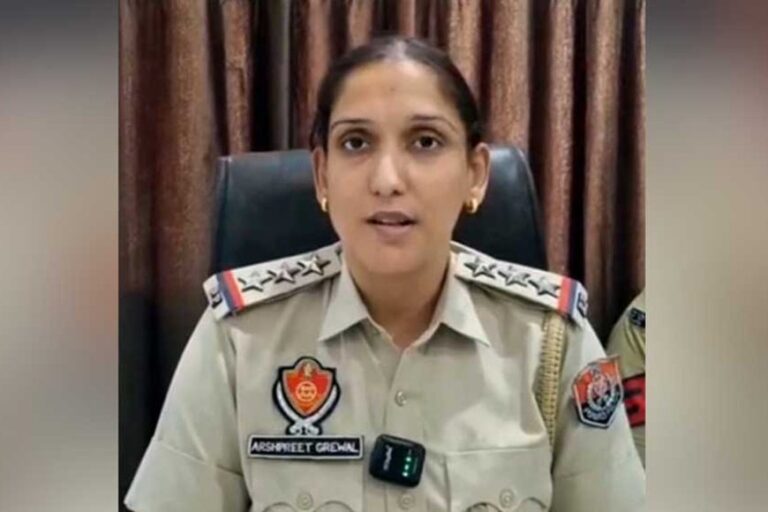 पंजाब पुलिस की लेडी इंस्पेक्टर पर केस दर्ज, रिश्वत लेकर नशा तस्करों को छोड़ने का आरोप