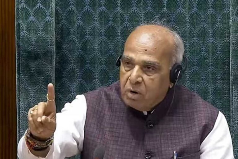 जगदम्बिका पाल उन किसानों से मुलाकात करेंगे जो वक्फ संपत्तियों पर अतिक्रमण  का विरोध कर रहे